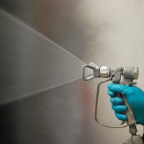 Aplikacja materiału Belzona 1523 metodą gorącego natrysku bezpowietrznego
