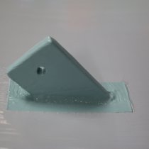 Zabezpieczenie przeciwkorozyjne uchwytu wewnętrznego w zbiorniku procesowym z użyciem materiału Belzona 1593